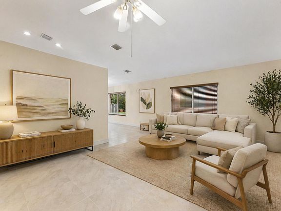 3rd image of 1353 Canary Island Drive