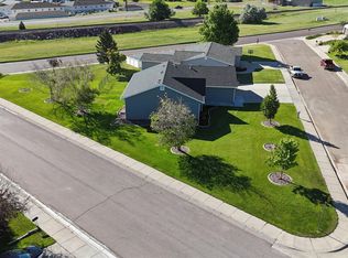 2709 Bitterroot Dr, Great Falls, MT 59404