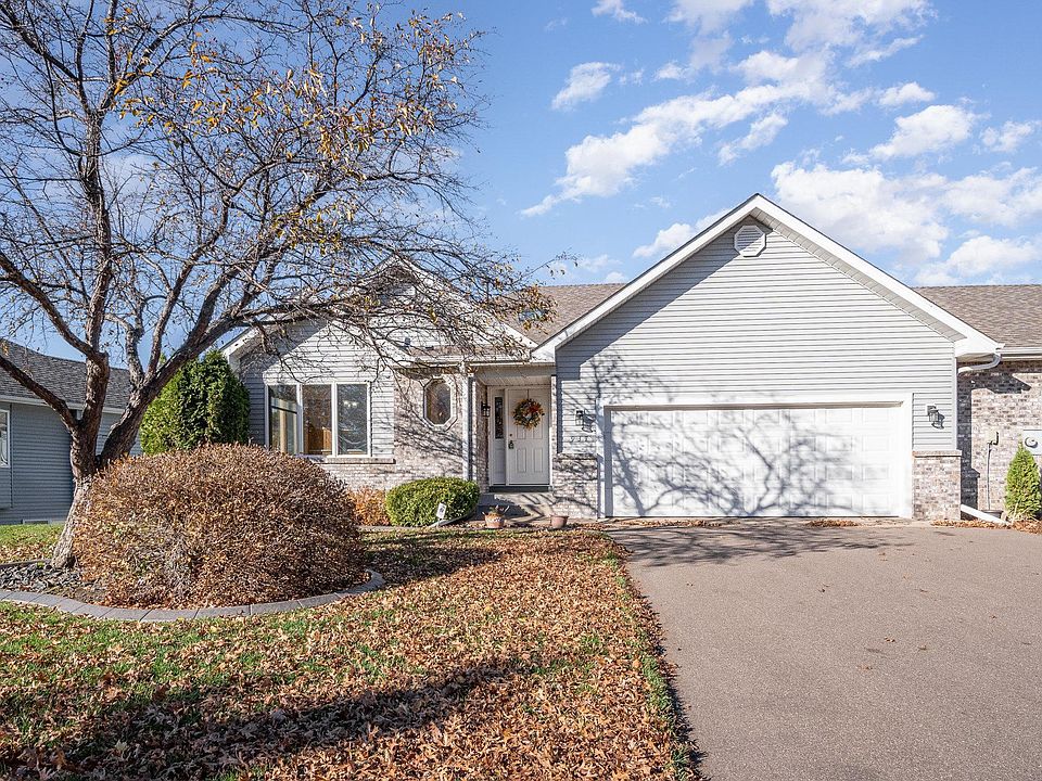 1st image of 937 138th Ln NE