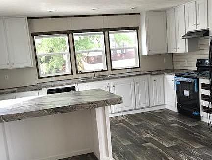 2nd image of 2924 Kelso Cir E