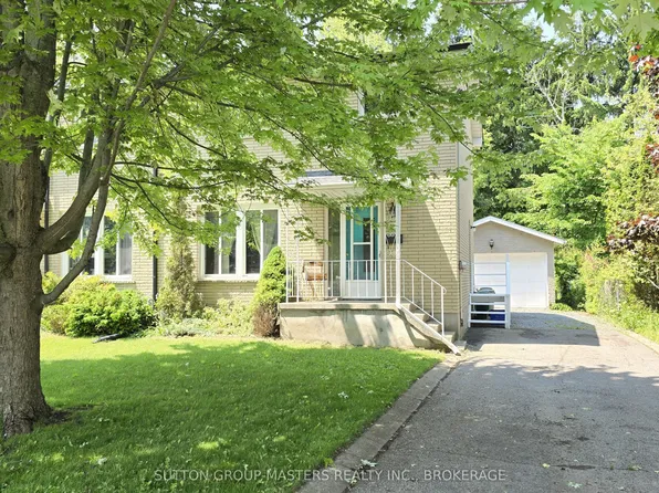 7 A Bishop St, Kingston, ON K7M 3P5
