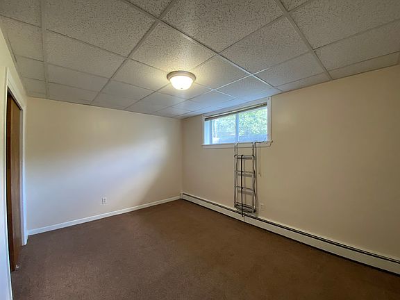 5th image of 502 Victory Hwy APT 19