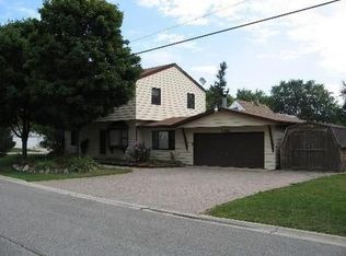 1421 Leslie Ave, Round Lake Beach, IL