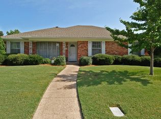 2113 Apollo Rd, Richardson, TX 75081