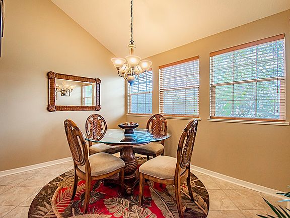 4th image of 1940 Westminster Cir APT 7-2