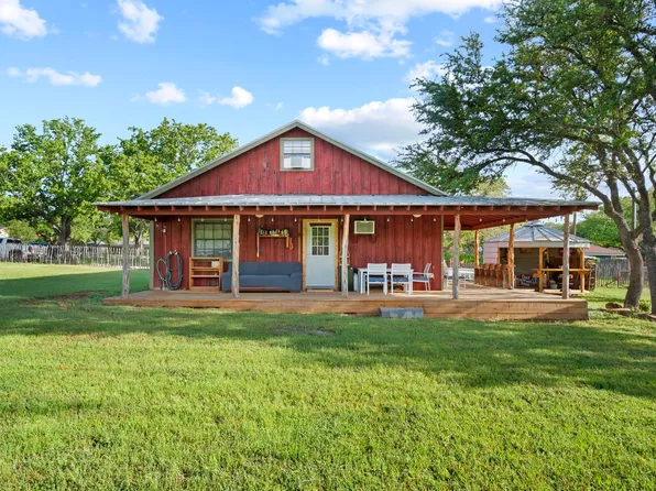 600 Oakhollow Rd, Eastland, TX 76448