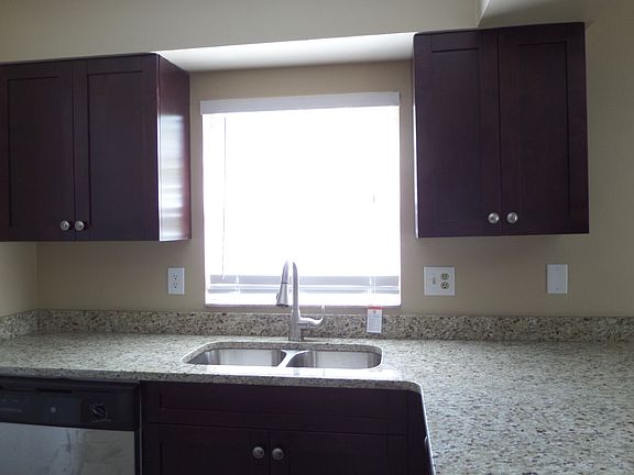694433_Kitchen (2)_03112016