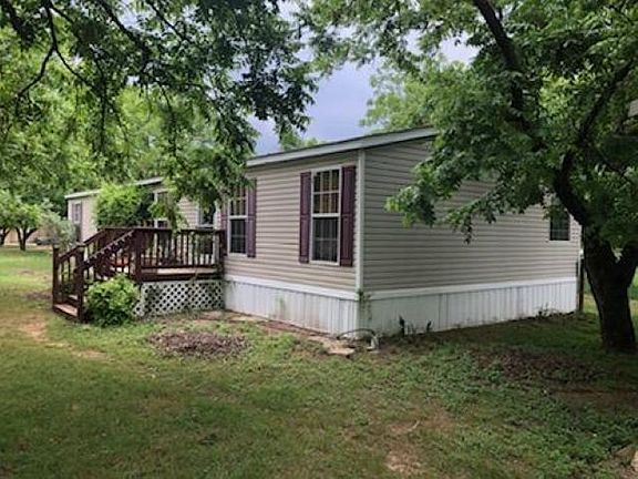 2nd image of 105 Pecan Orchard Ln