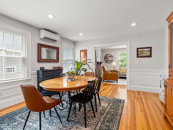 5th image of 110 Poplar St #2