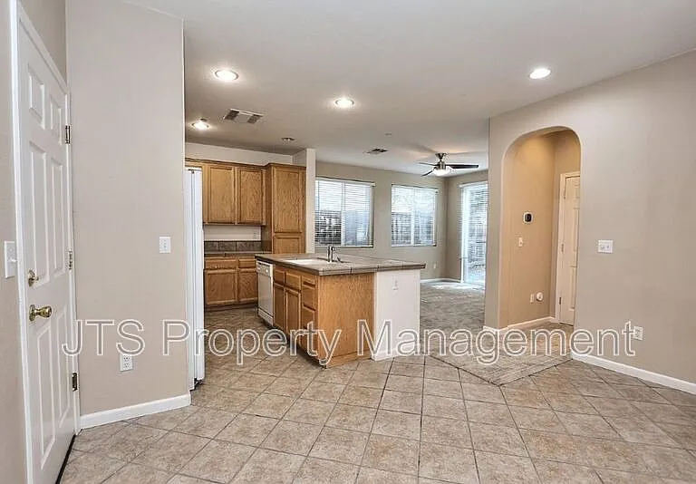 506 Navigator Dr — Photo 7