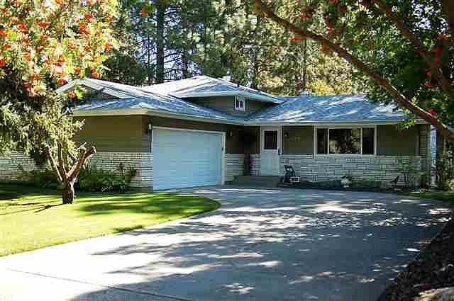 1st image of 11510 N Guinevere Dr