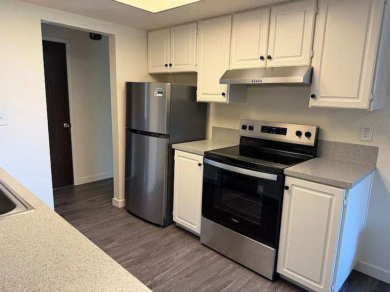 1212 Market St — Photo 11