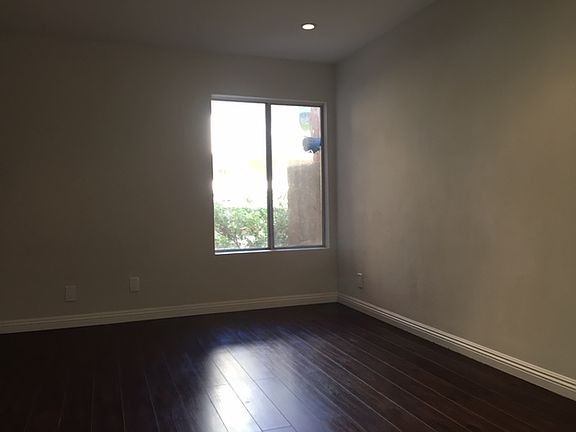 4th image of 15425 Sherman Way APT 156