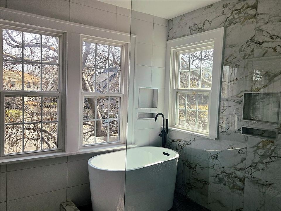 1st image of 800 Valentine Rd