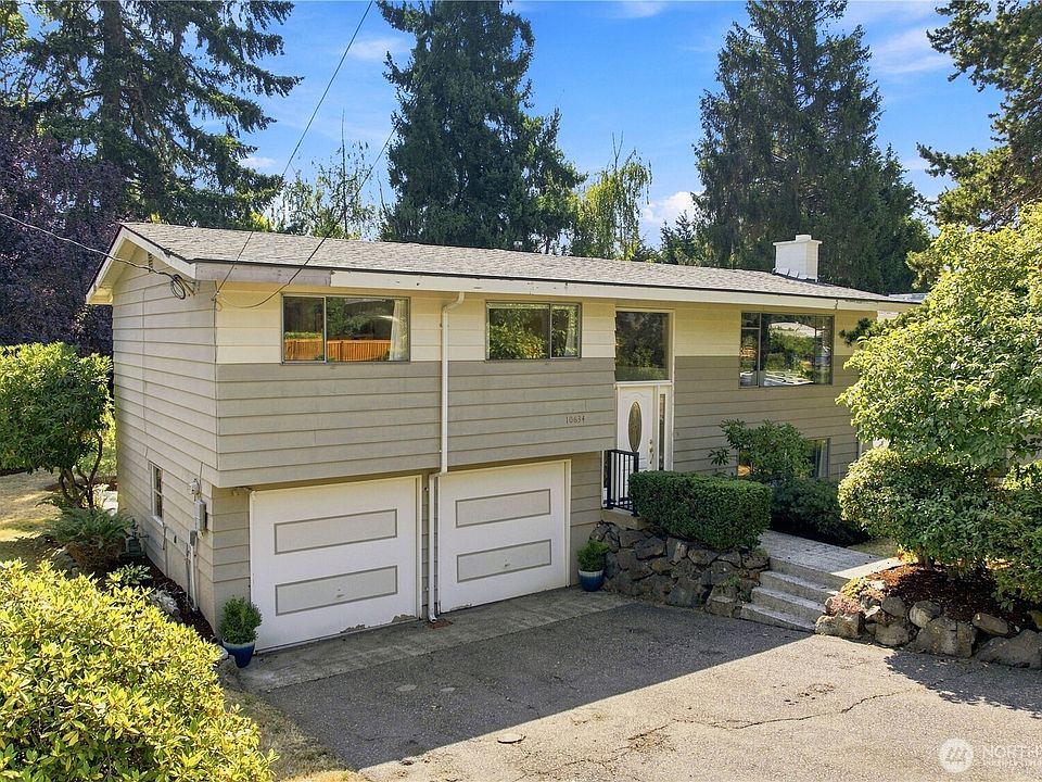 1st image of 10634 32nd Avenue SW