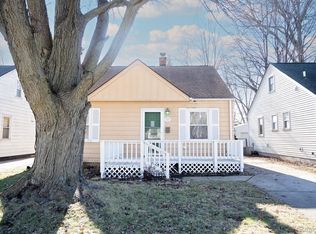 24047 Stanford St, Dearborn Heights, MI 48125