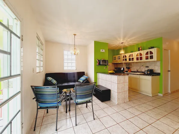 16 Calle 2 #3, Luquillo, PR 00773