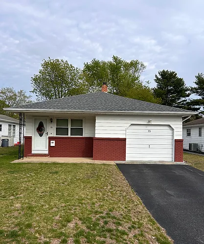 75 Montserrat St Photo 1