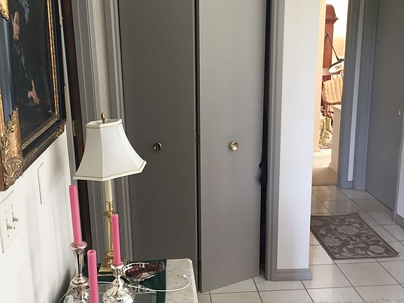 5th image of 284 Twin Creeks Dr