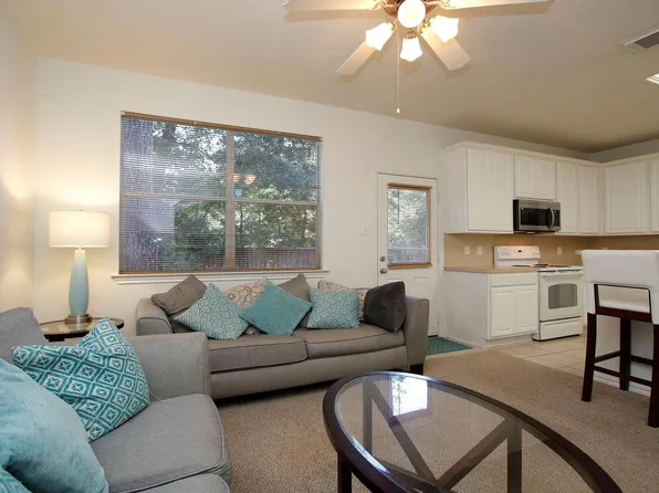 191 N Burberry Park Cir, Spring, TX 77382