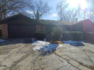 9525 Culver St, Des Plaines, IL