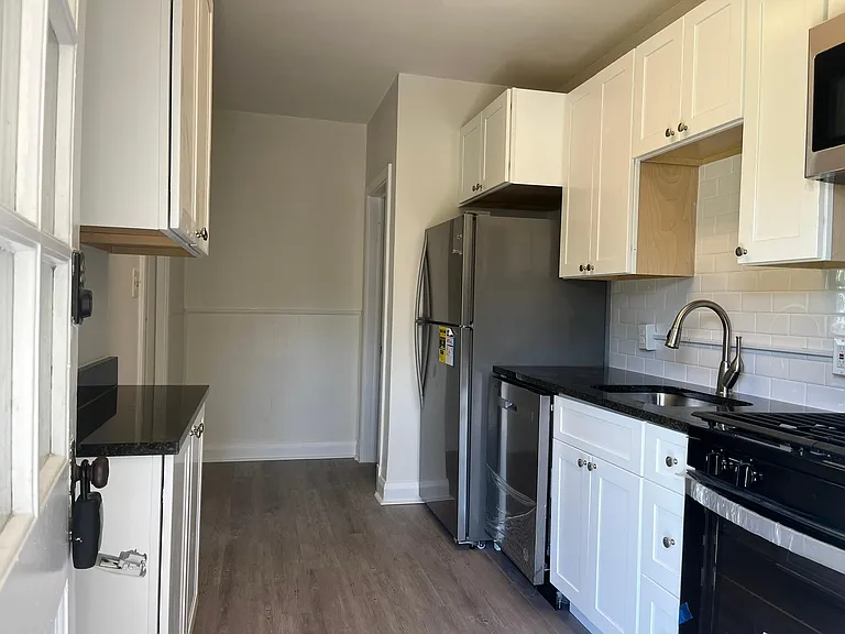 2500 Liberty Pkwy — Photo 12
