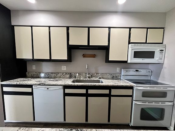 2nd image of 2600 W Park Lake Ct #3