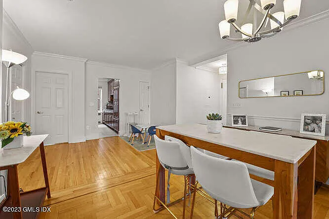 25 W Elm St #40 — Photo 7