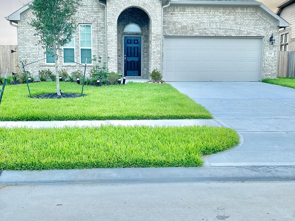 1st image of 23117 Zinfandel Dr