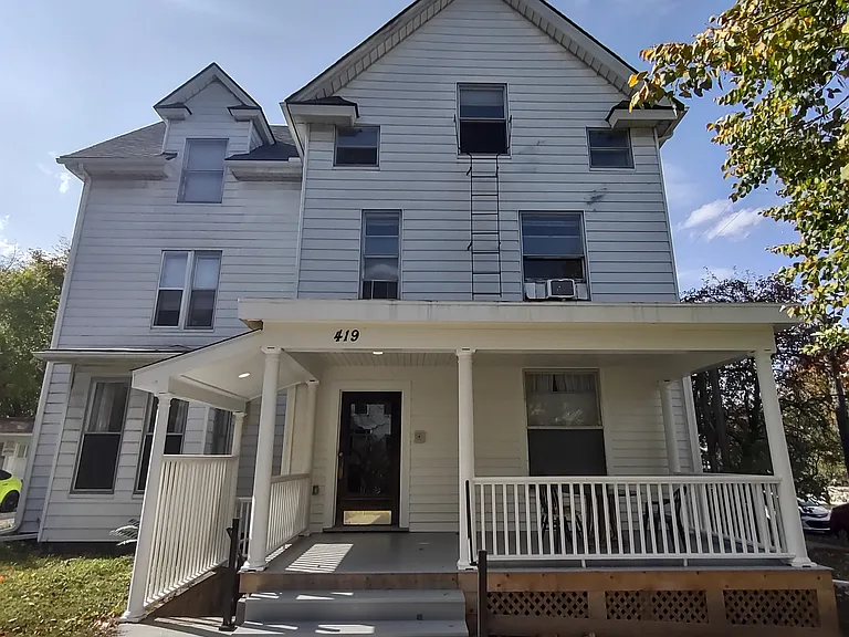 419 N State St #7 — Photo 15
