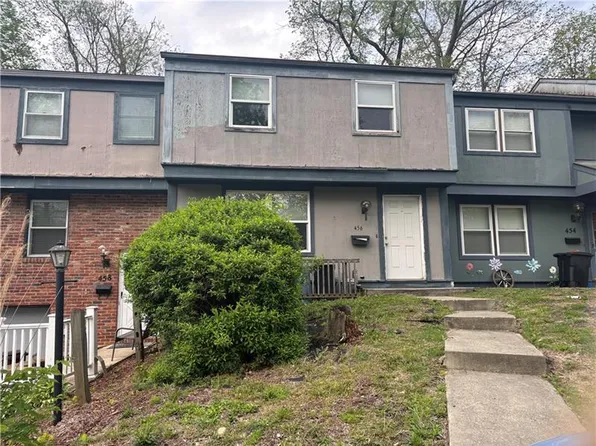 456 Hunting Creek Rd, Canonsburg, PA 15317