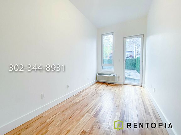 3rd image of 2122 Fulton St #1B