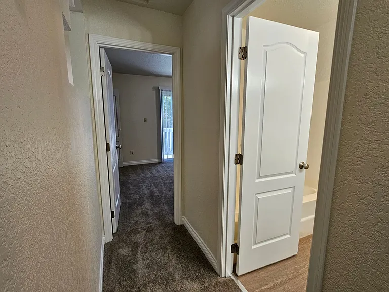 1005ri — Photo 22