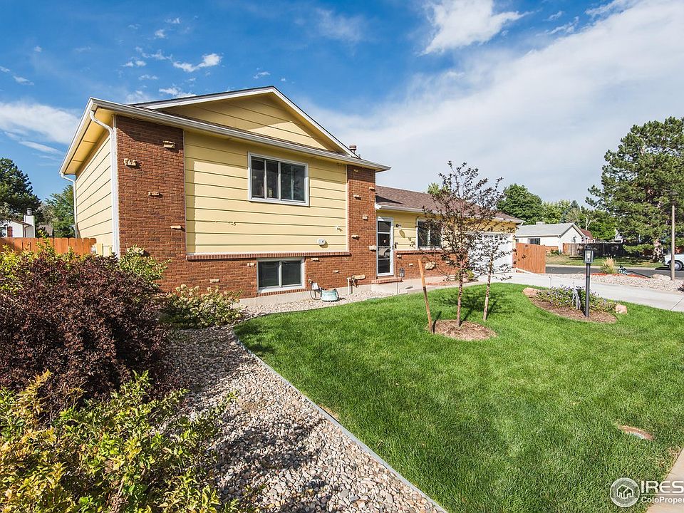 1st image of 821 Black Maple Dr