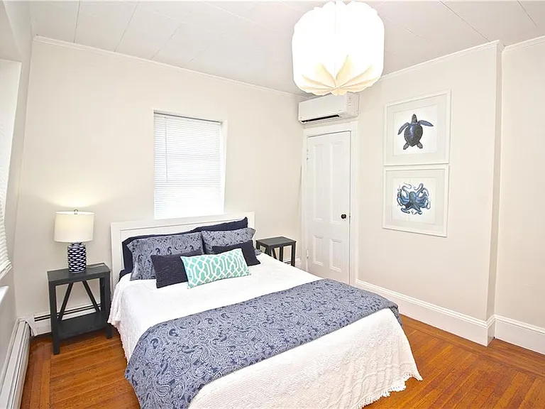 700 Thames St — Photo 45