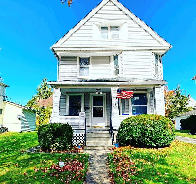 1st image of 208 Eastern Heights Blvd