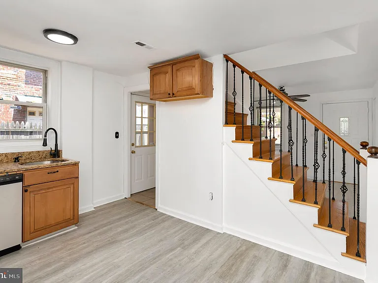 2446 S Nelson St — Photo 8