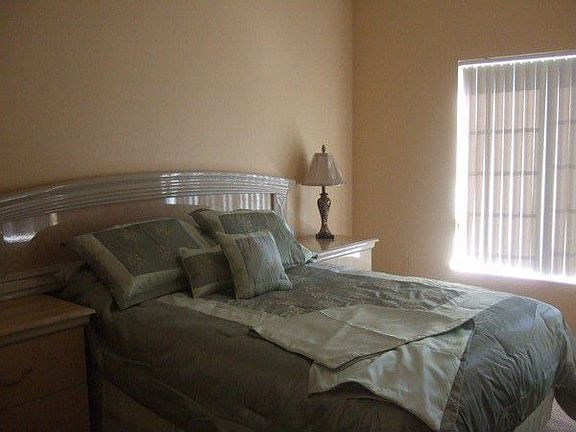 4th image of 605 Fairway Dr APT 208