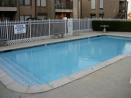 3rd image of 3220 69th St APT G4