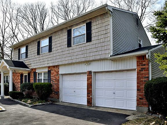 3rd image of 27 Eva Ln
