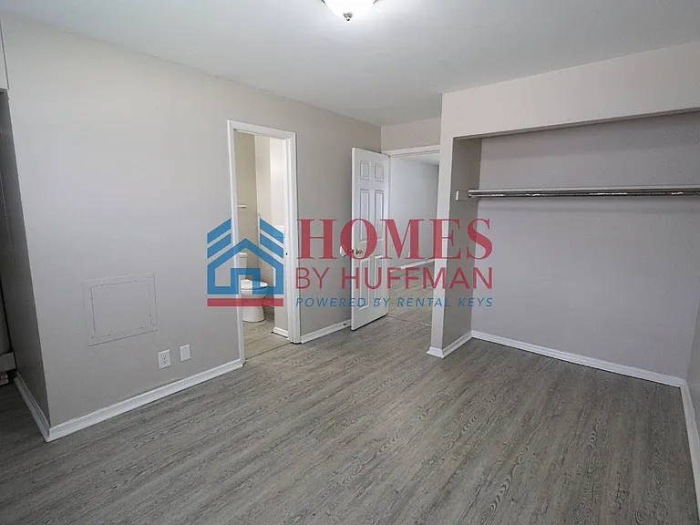 Eastridge Apartment Complex — Photo 5