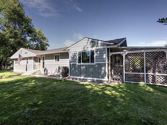2nd image of 3416 Eldora Ln