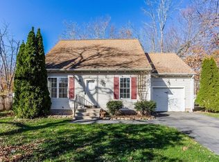 1145 Allen St, Springfield, MA 01118