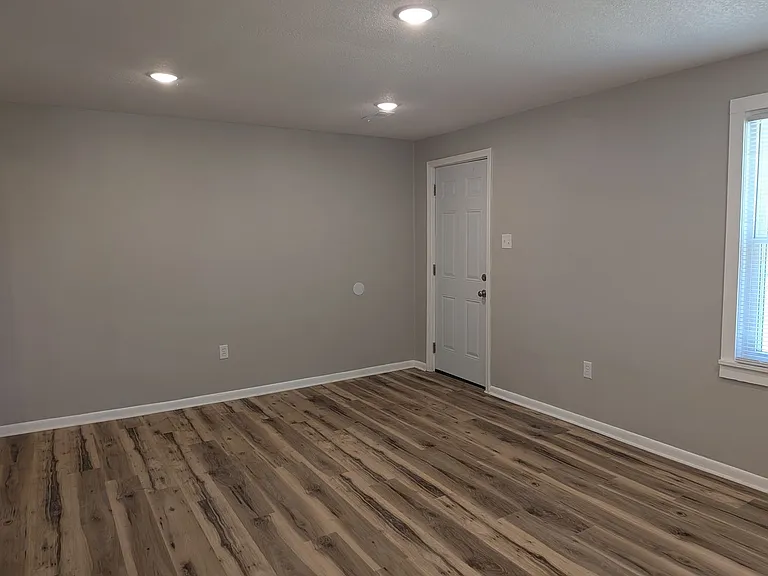 4408 Rice Rd — Photo 4