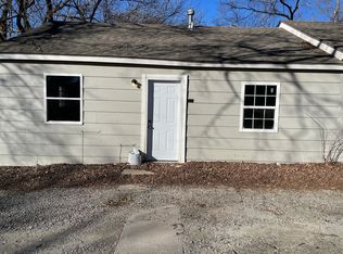 2625 S Fees St, Wichita, KS 67210