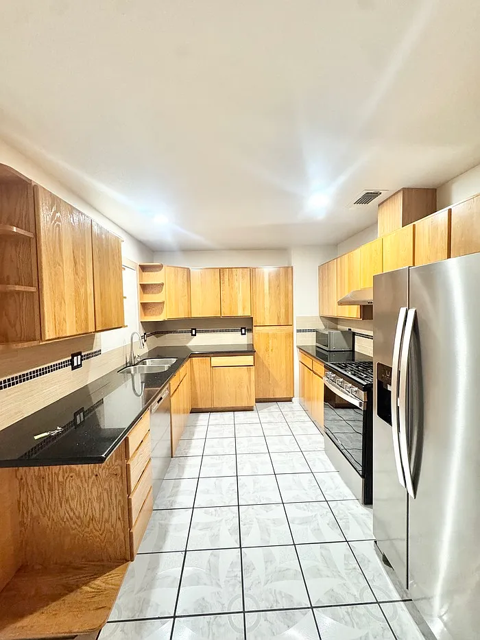 Building Photo - 6629 Medora Dr