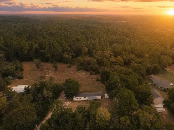 6493 Pappas Rd, Waller, TX 77484