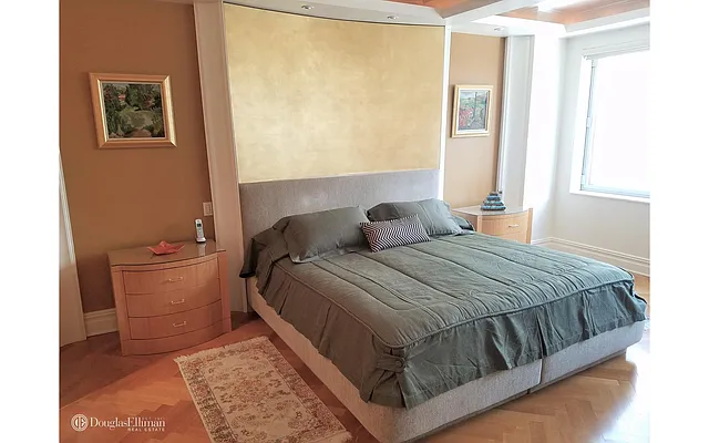 Rented by Douglas Elliman | media 9