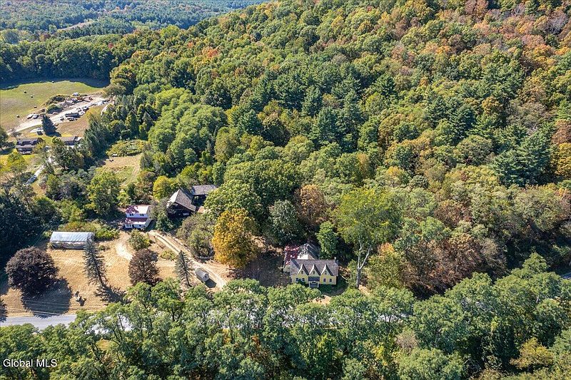 2nd image of 763 Turnpike Road