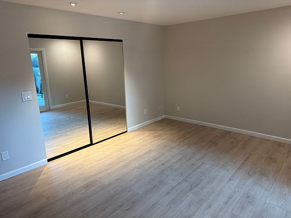 4th image of 4929 Bancroft Dr